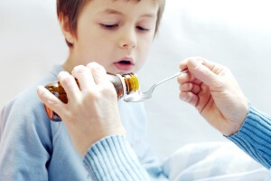 A leghatékonyabb gyógyszerek nedves köhögés gyerekek, különösen azok