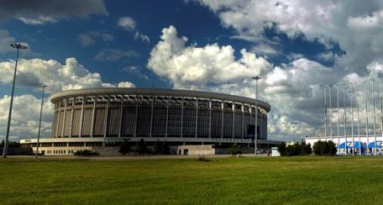 Budapest, CCM kapacitás, címe és hivatalos honlapján a sport és koncert összetett