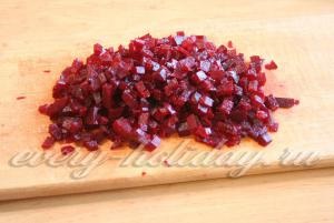 Herring orosz recept fényképpel (recept) Herring orosz recept egy fotó