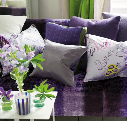 Függöny a lila tapéta - fotó, design példákat