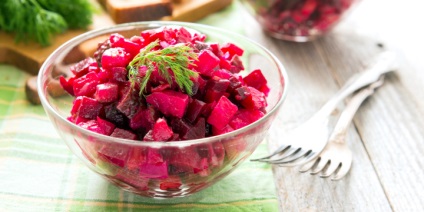 Hány kalória egy vinaigrette saláta hasznos tulajdonságait, összetételét és tápértéke 100 g (kalória) Hány kalória egy vinaigrette saláta hasznos tulajdonságait, összetételét és tápértéke 100 g