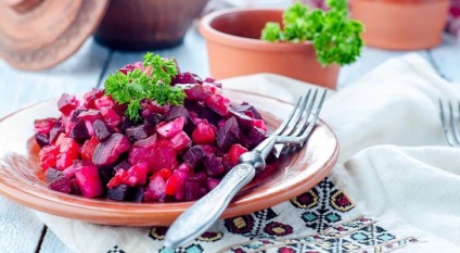 Hány kalória egy vinaigrette saláta hasznos tulajdonságait, összetételét és tápértéke 100 g (saláta kalória tartalmú ellátások tápérték) Hány kalória egy vinaigrette saláta hasznos tulajdonságait, összetételét és tápértéke 100 g