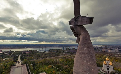 Szobrászat - anyaországgal - Volgograd (anyaországhoz) Szobor - anyaországgal - Volgograd