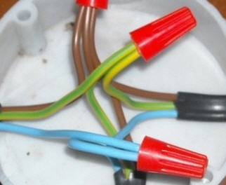 Vezetékek, elektromos tippek (twist) Vezetékek, elektromos tippek