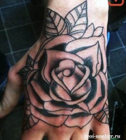 Tetoválás a kefét (tetoválás csuklótól könyékig) Tattoo csuklóján