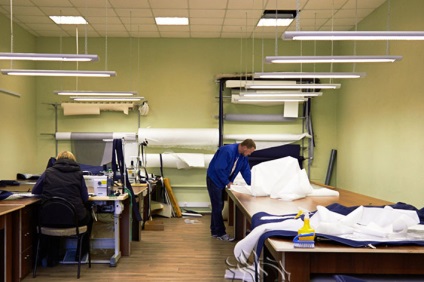Sátor-varrás - varrás és napellenző termelési vállalkozás a termelés ezekből készült műszaki szövetek (veranda nyári kávézó) Sátor-varrás - varrás és napellenző termelési vállalkozás a termelés ezekből készült műszaki szövetek