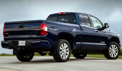 Toyota Tundra (2017-2018) az ár és a leírások, képek és felülvizsgálat (jellemzők) Toyota Tundra (2017-2018) az ár és a leírások, képek és felülvizsgálat