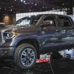Toyota Tundra 2017 2018 egy új testben fotó ára Magyarországon, tuning devolro vélemények