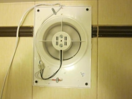 Telepítése a ventilátor a fürdőszobában, hogyan kell helyesen telepíteni és csatlakoztatni az eszközt