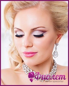 Este make-up, Salon Violet (esti make-up) Este make-up, Violet Szalon