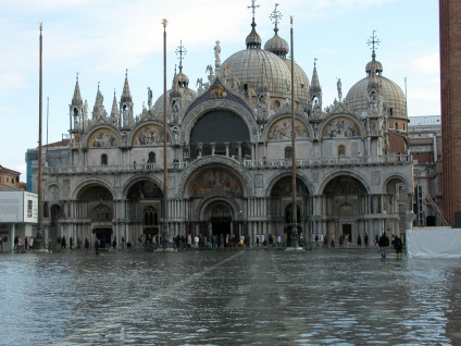 Velence, Olaszország - nyaralás, időjárás, vélemények, fotók