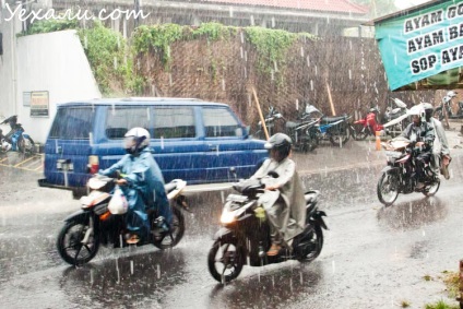 Pattaya, az esős évszak kezdődik, függetlenül attól, hogy menjen