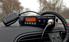 Védőháló a rendszámot, auto hírek (töltés lámpa világít) Védőháló a rendszámot, auto világ hírek