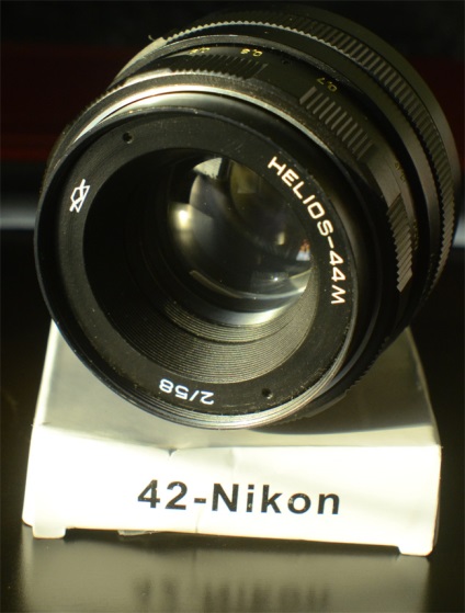 Adapter - az adapter m-42 nikon, amelyben az objektívet a zeniten, a fénykép helyén amatőr és