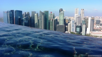 A tetőtéri medencével Szingapúr - Hotel Marina Bay Sands