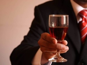 Háztartási alkoholizmus okoz, tünetei, hogyan lehet elkerülni