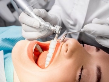 Mint kezelni periodontális gumi - az orvostudomány és a népi jogorvoslati kezelésére fogágybetegség otthon