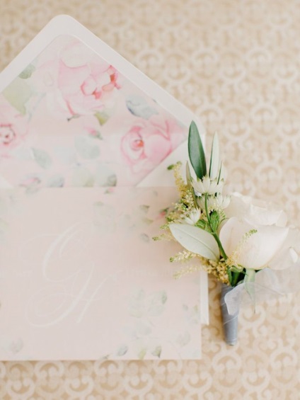 Mit kell írni a meghívást az esküvőre 40 legromantikusabb kifejezések