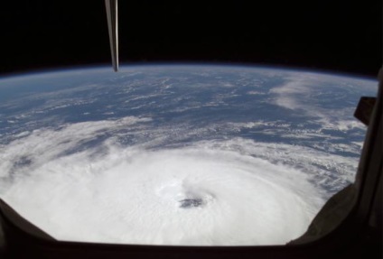 Mi a hurrikán, és hogy mire veszélyes hírek események és katasztrófák