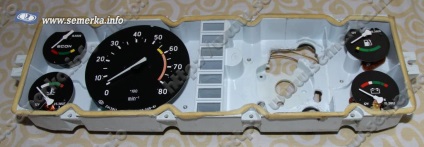 A digitális sebességmérő a műszerfal VAZ-2107, klub klasszikusok szerelmeseinek VAZ-2107 VAZ 2106 -