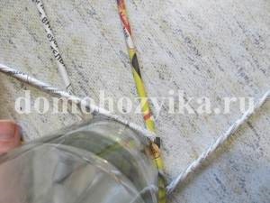 Decor palackok, a gyártási eljárás egy fotó (szövés újságokból) Decor palackok, a gyártási eljárás egy fotó
