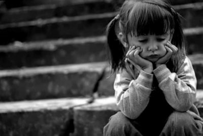 Depresszió gyermekeknél - okok, kezelés, a tünetek, jelek