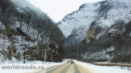 Út a Chegem vízesések Kabardino-Balkaria, a világ úton (Chegem kanyon) Út a Chegem vízesések Kabardino-Balkaria, a világ útjain