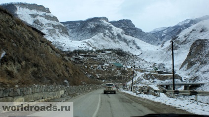 Út a Chegem vízesések Kabardino-Balkaria, a világ úton (Chegem kanyon) Út a Chegem vízesések Kabardino-Balkaria, a világ útjain