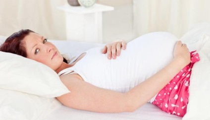 Gyomorégés terhesség alatt a korai és késői szakaszában