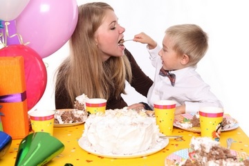 Hogyan készítsünk egy gyermek boldog születésnapot