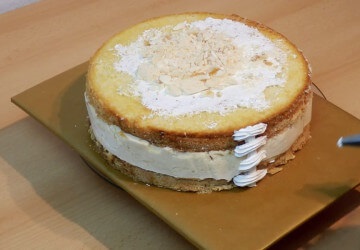 Főzni és díszíteni a tortát „Basket” (kosár torta torta) Főzni és díszíteni egy tortát, „kosár”