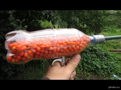 Hogyan készítsünk egy pisztolyt egy műanyag palack