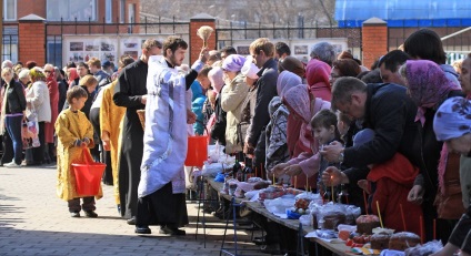 Hogyan kell viselkedni a templomban