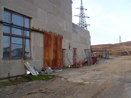 Kola hipermély is (Kola) Kola hipermély is