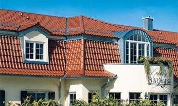 A tető kerámia - előnyei és garanciák