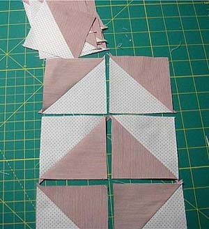 Négyzetek háromszögek (nagy sebességű technológia) a patchwork