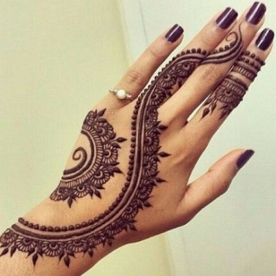 Mehndi stílus irányból készül henna, előkészítés bőr, ápolási mehendi,