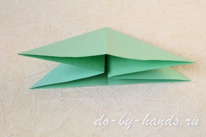 Origami alap formája a kettős treugolniktreugolnik