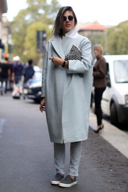 Coat-gubó 2017 (116 fénykép), hogy mit kell viselni, cipő, kapucnis, hosszú, érdekelt, szürke (fotó) Coat-gubó 2017 (116 fénykép), hogy mit kell viselni, cipő, kapucnis, hosszú, érdekelt, szürke,