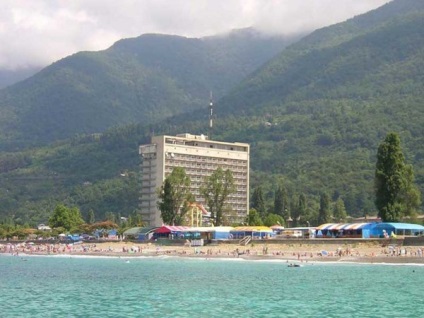 Miért az emberek választani olcsó nyaralás Abházia nyarán 2017 másik nagy lépés