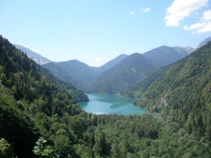 Miért az emberek választani olcsó nyaralás Abházia nyarán 2017 másik nagy lépés