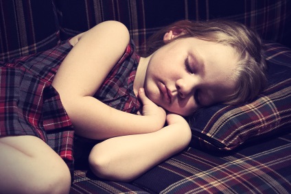 Miért nem lehet fotózni az alvó embereket és a csecsemők