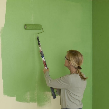 Festés gipszkarton latex festék szükség esetén légteleníteni festés előtt, fotó és videó