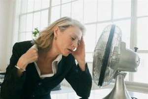 A hőhullámok a menopauza kezelésére vagy elviselni, korombeli