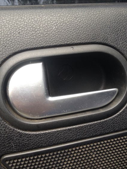 Elemzés hátsó ajtó Ford Fusion