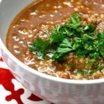 Kharcho leves recept burgonyával és rizzsel szakaszában és alkatrészek ~