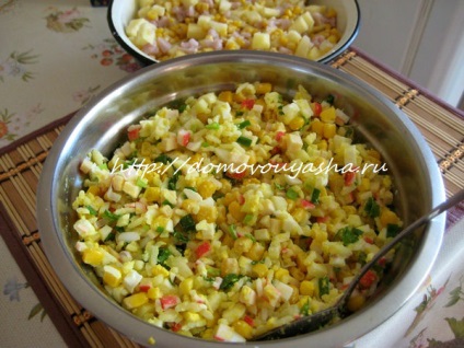 Rák saláta uborka, rizs, kukorica, tojás