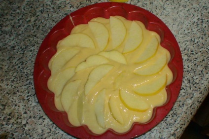 Pie a mikrohullámú recept almával, hogyan lehet egy fénykép szilikon formában videót