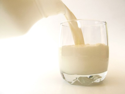 Whey előnyei és hátrányai, adagolás, az előnyös tulajdonságokkal (előnyök) Whey előnyei és hátrányai, dózis beadása hasznos tulajdonságok