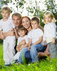 Szociális feltételek a család (a társadalmi problémák a család) Szociális feltételek a család